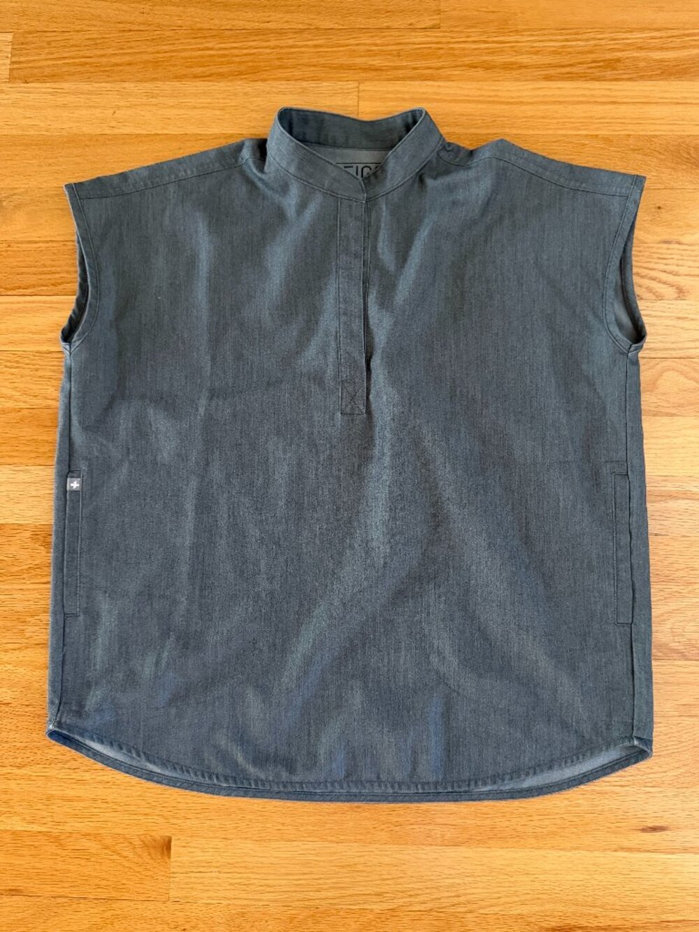 Figs Technical Collection Sleeveless Scrub Top Size XS